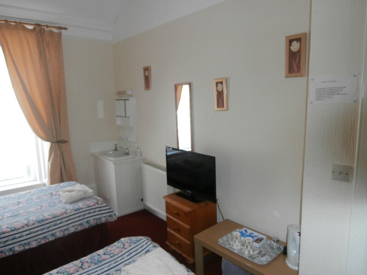 Monorene Guest House Galashiels Exterior foto